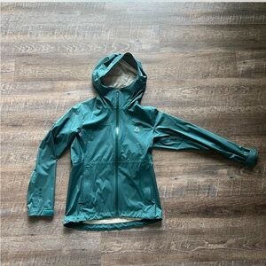 Black Diamond Stormline Stretch Rain Shell